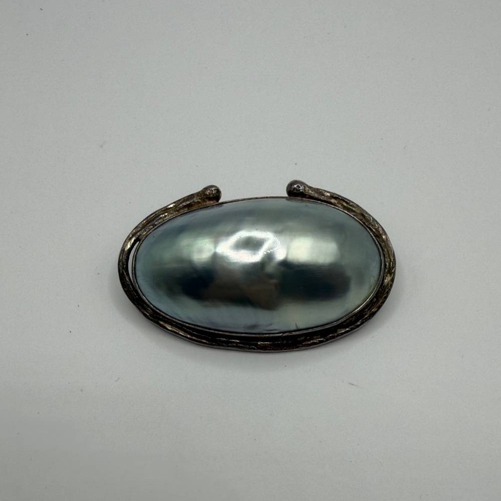 Vintage Avi Soffer Mabe Pearl Brooch